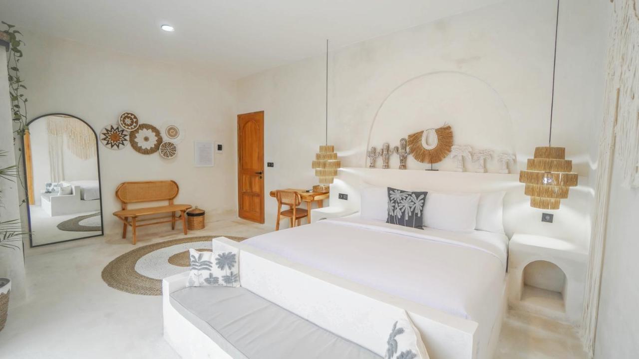 Bohemian Jogja Villas With Private Pool Kejayan Eksteriør bilde