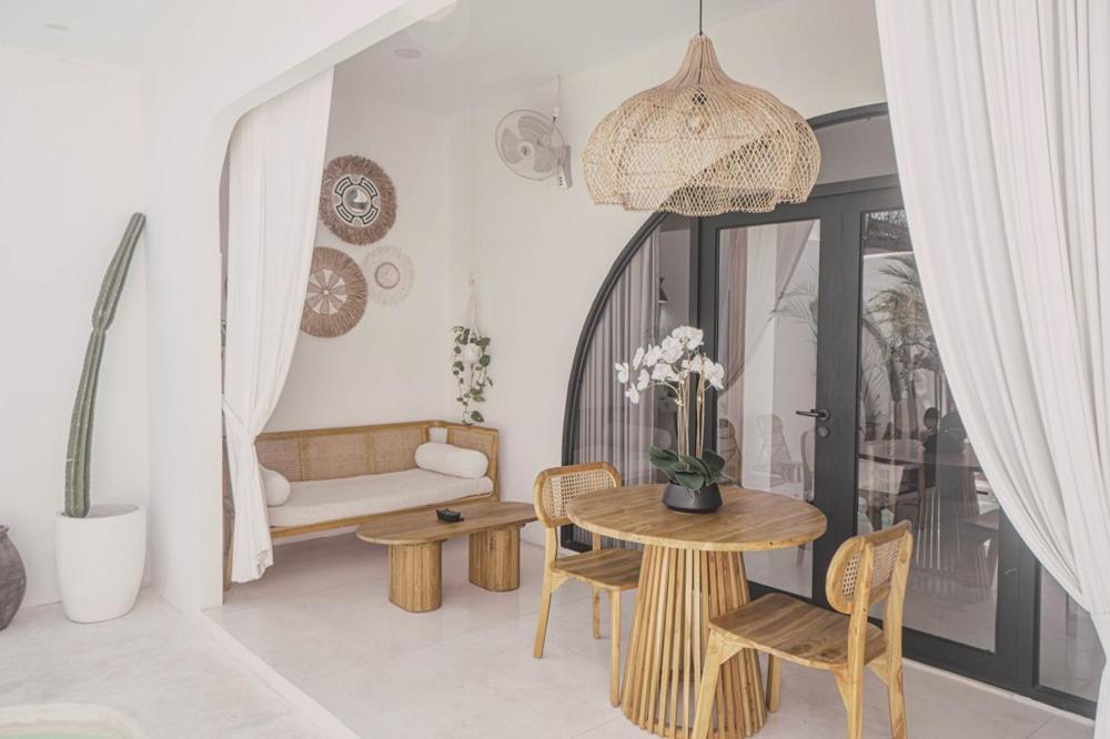 Bohemian Jogja Villas With Private Pool Kejayan Eksteriør bilde